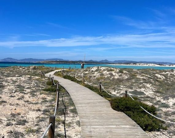 FORMENTERA COMMUNITY E-BIKE EXPERIENCE