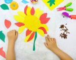 Children's paper flower workshop