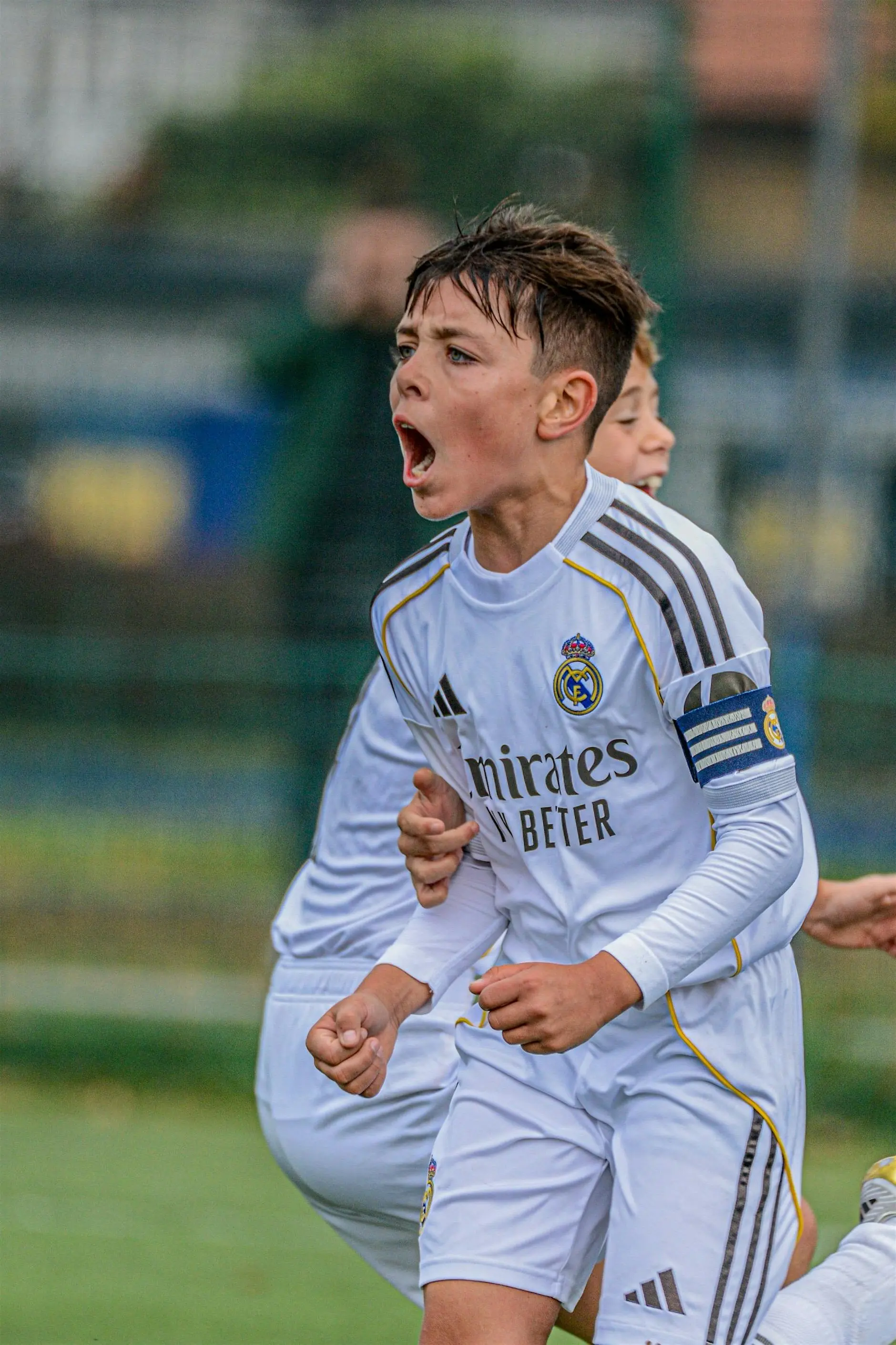 LEYENDAS DEL FUTURO - STRIKERS