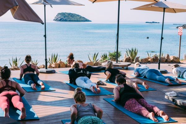 Yoga y desayuno