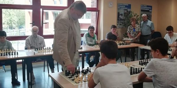 Simultánea Gigante de Ajedrez en Chamartín