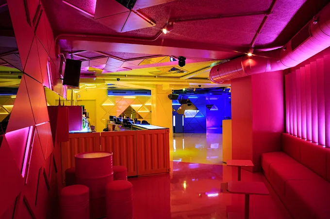 Xtra Lrge XL Playground